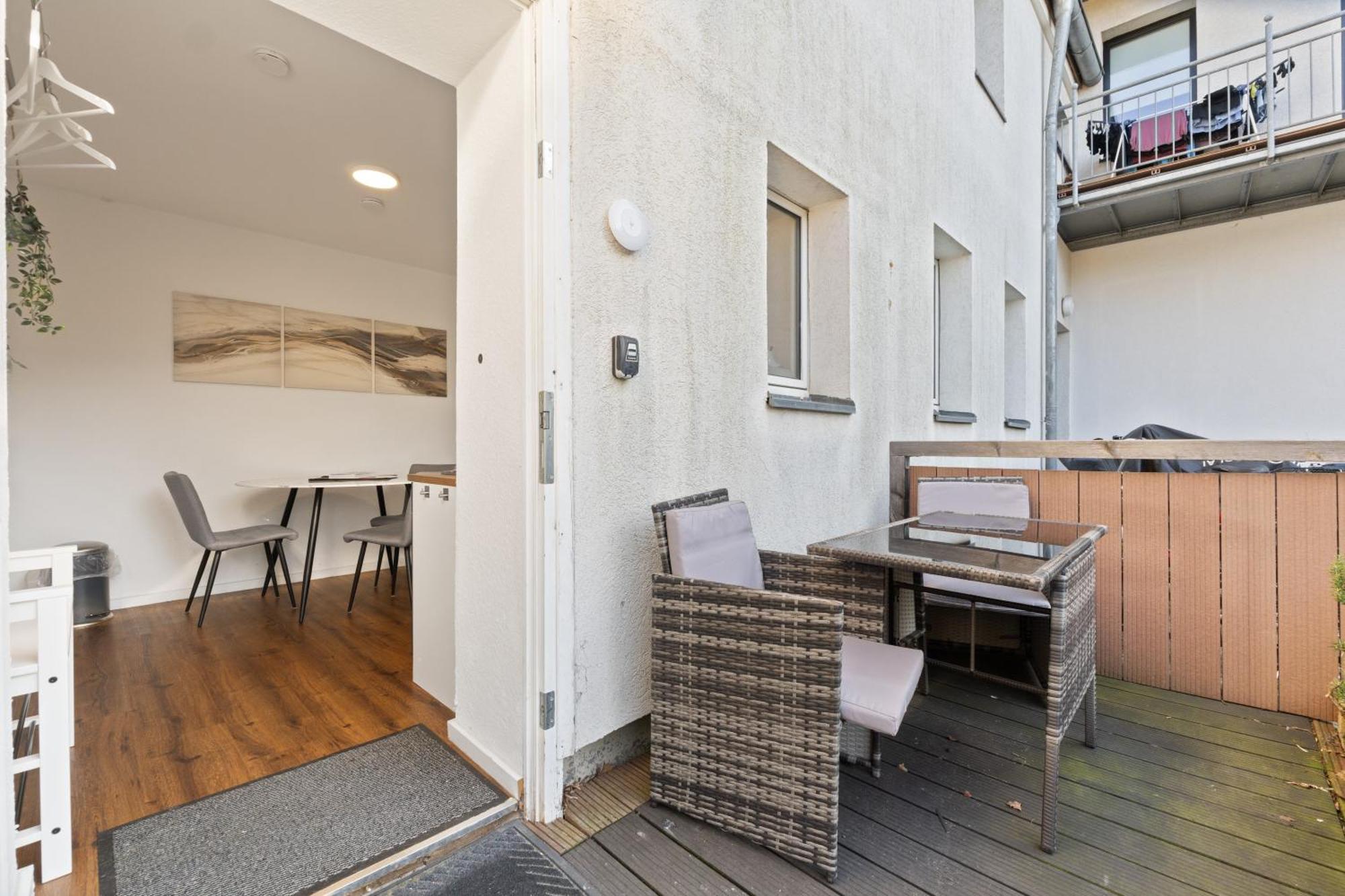 Modernes Apartement Am Rhein In Ruhiger Lage Κολωνία Εξωτερικό φωτογραφία